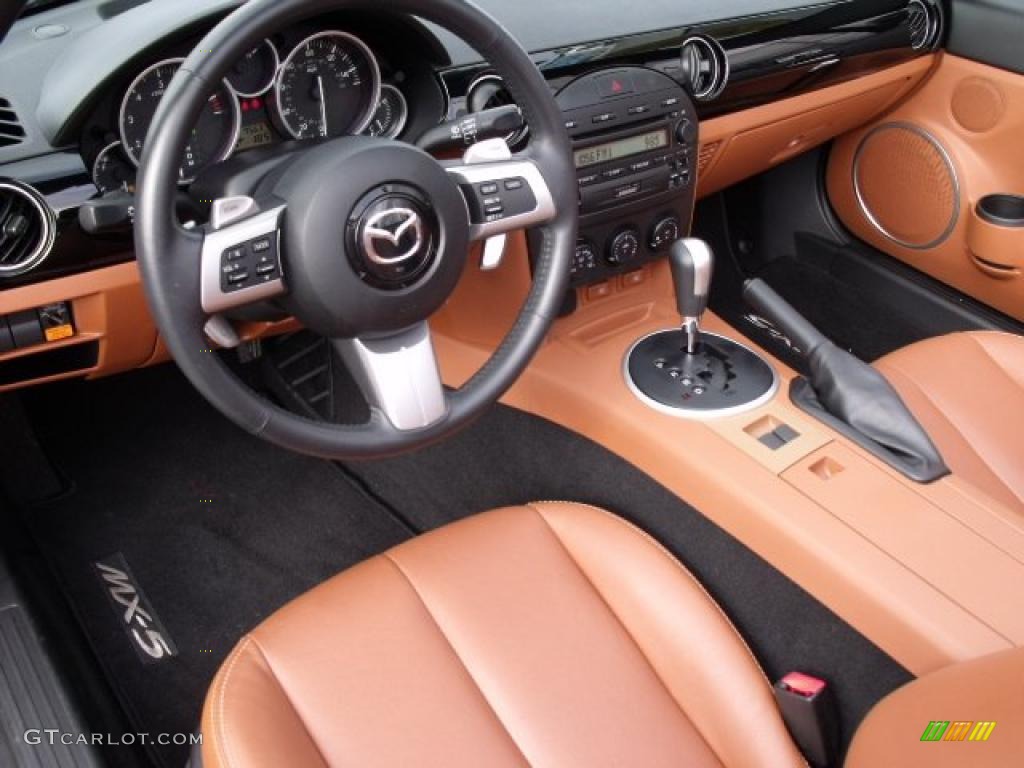 Tan Interior 2007 Mazda MX-5 Miata Grand Touring Roadster Photo #38947690