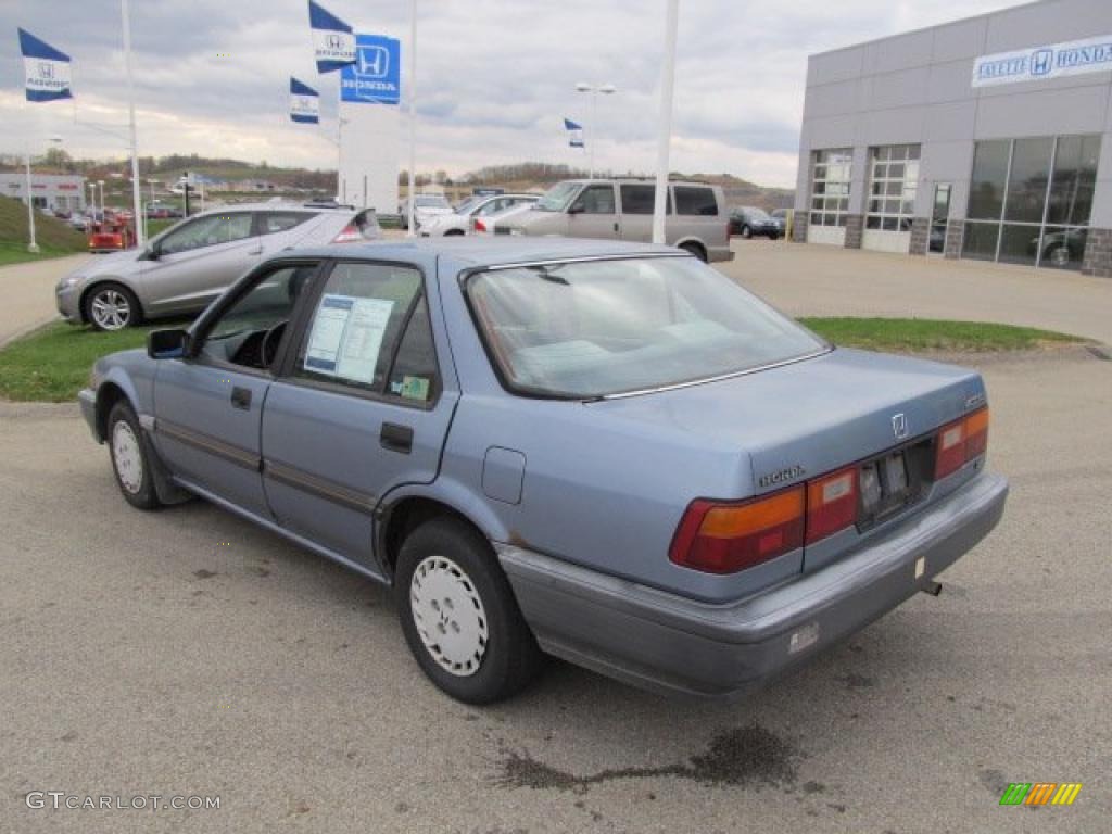 1989 Accord DX Sedan - Light Blue Metallic / Blue photo #10