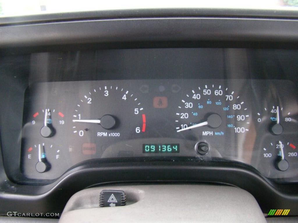 1998 Jeep Wrangler SE 4x4 Gauges Photo #38950334