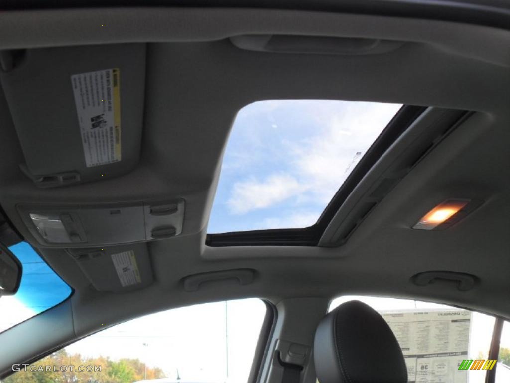 2011 Chevrolet Cruze LT Sunroof Photo #38950686