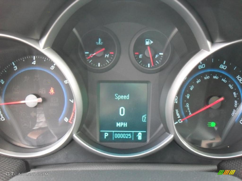 2011 Chevrolet Cruze LT Gauges Photo #38950738