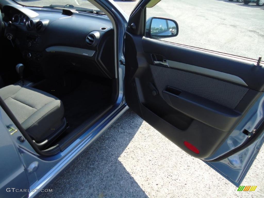 2007 Chevrolet Aveo LS Sedan Door Panel Photos
