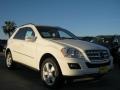 Arctic White - ML 350 Photo No. 1