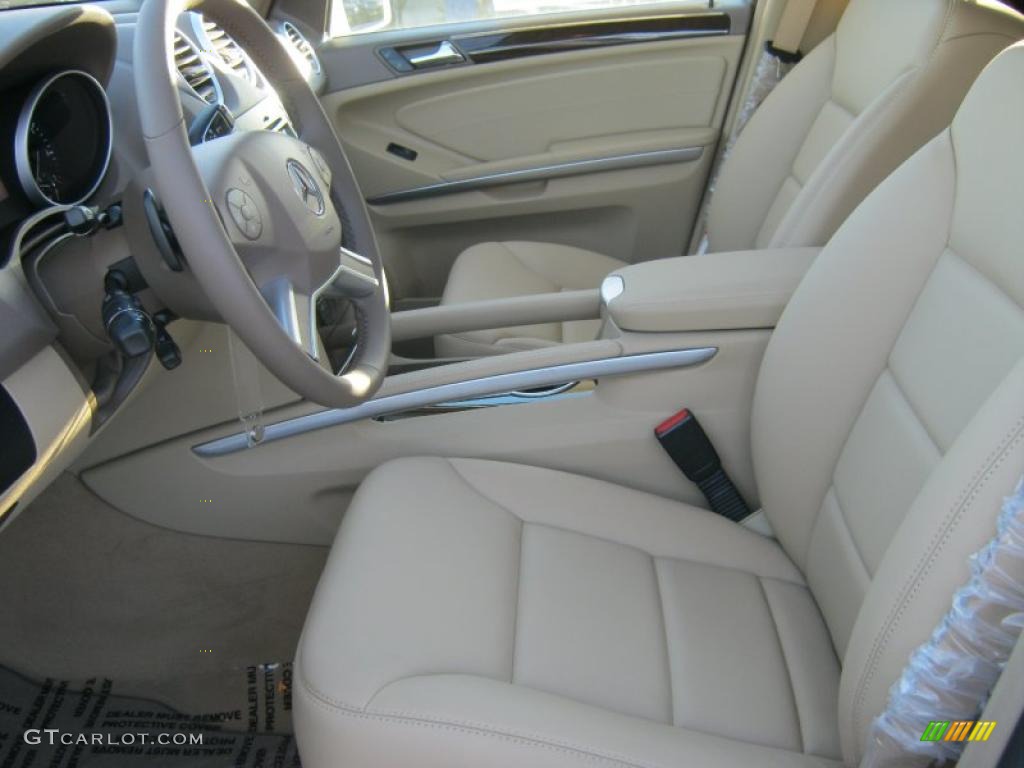 Cashmere Interior 2011 Mercedes-Benz ML 350 Photo #38954886