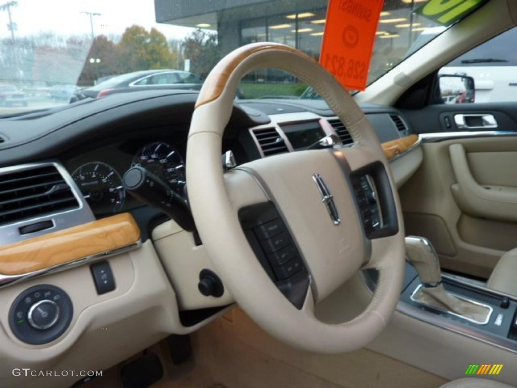 2010 Lincoln MKS AWD Light Camel/Olive Ash Steering Wheel Photo #38956638