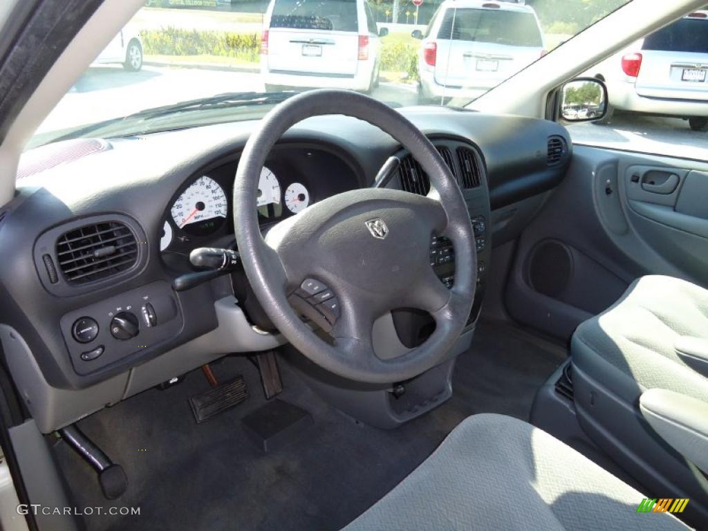 2005 Grand Caravan SE - Bright Silver Metallic / Medium Slate Gray photo #6
