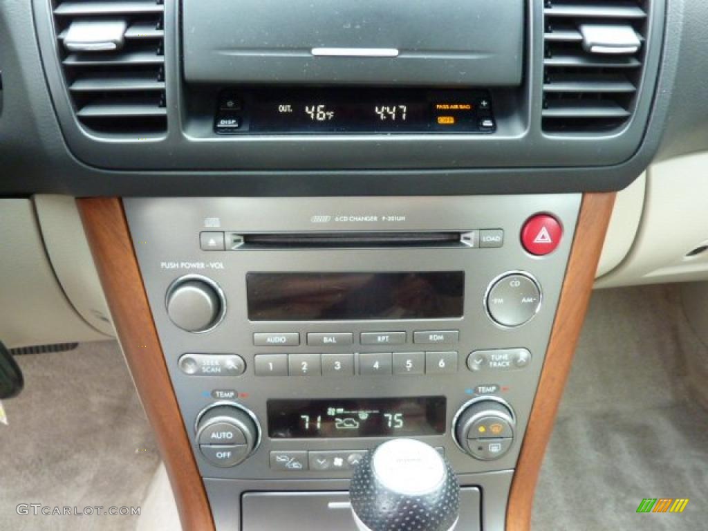 2005 Subaru Outback 3.0 R Sedan Controls Photo #38958202