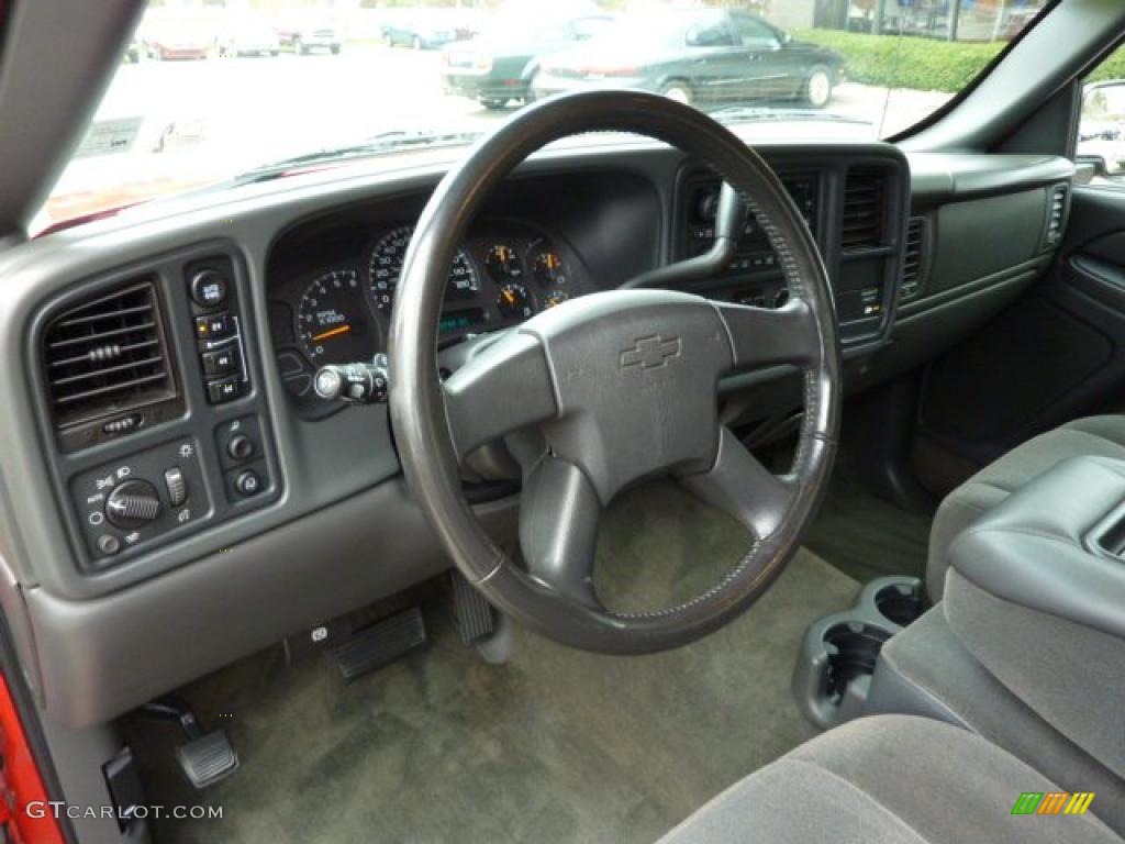 2004 Silverado 1500 Z71 Extended Cab 4x4 - Victory Red / Medium Gray photo #11