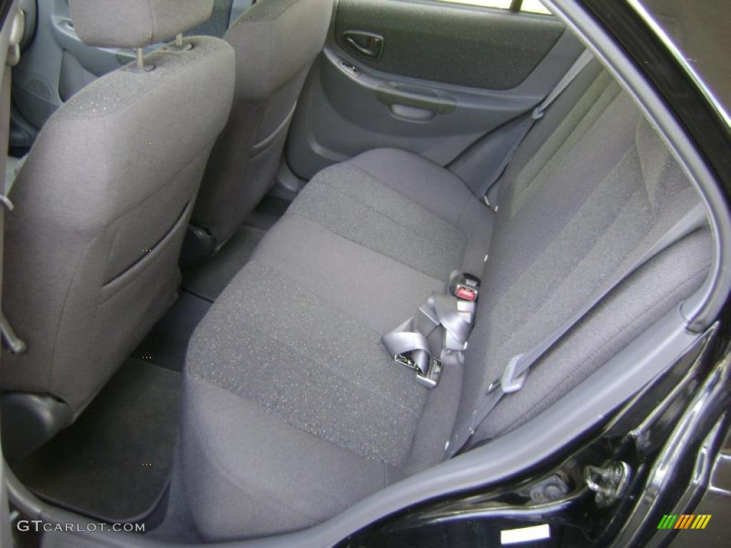 Gray Interior 2002 Hyundai Accent GL Sedan Photo #38961602