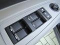 Brilliant Black Crystal Pearl - Charger  Photo No. 12
