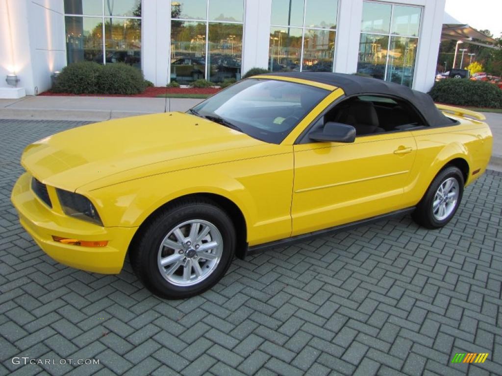 Screaming Yellow 2006 Ford Mustang V6 Deluxe Convertible Exterior Photo #38973076