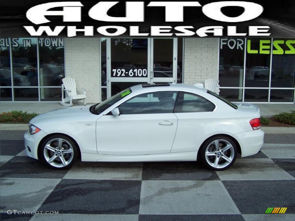 2008 1 Series 135i Coupe - Alpine White / Black photo #1
