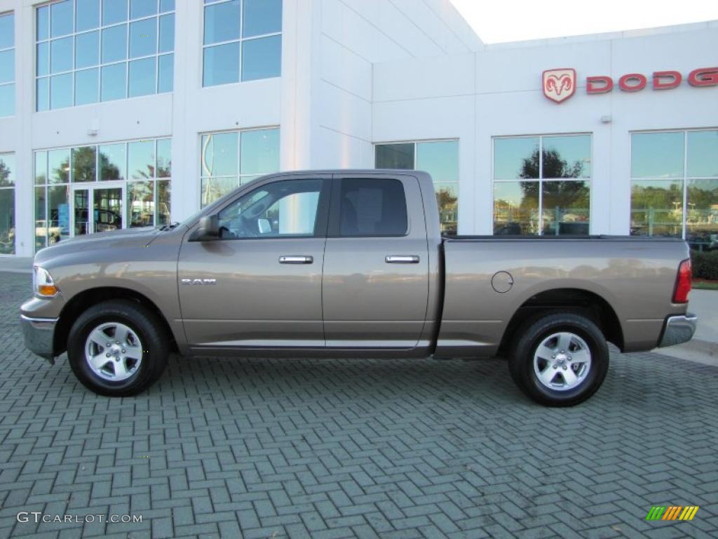 2010 Ram 1500 SLT Quad Cab - Austin Tan Pearl / Dark Slate/Medium Graystone photo #2