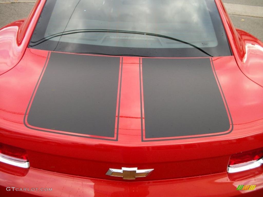 2011 Camaro LS Coupe - Victory Red / Black photo #9
