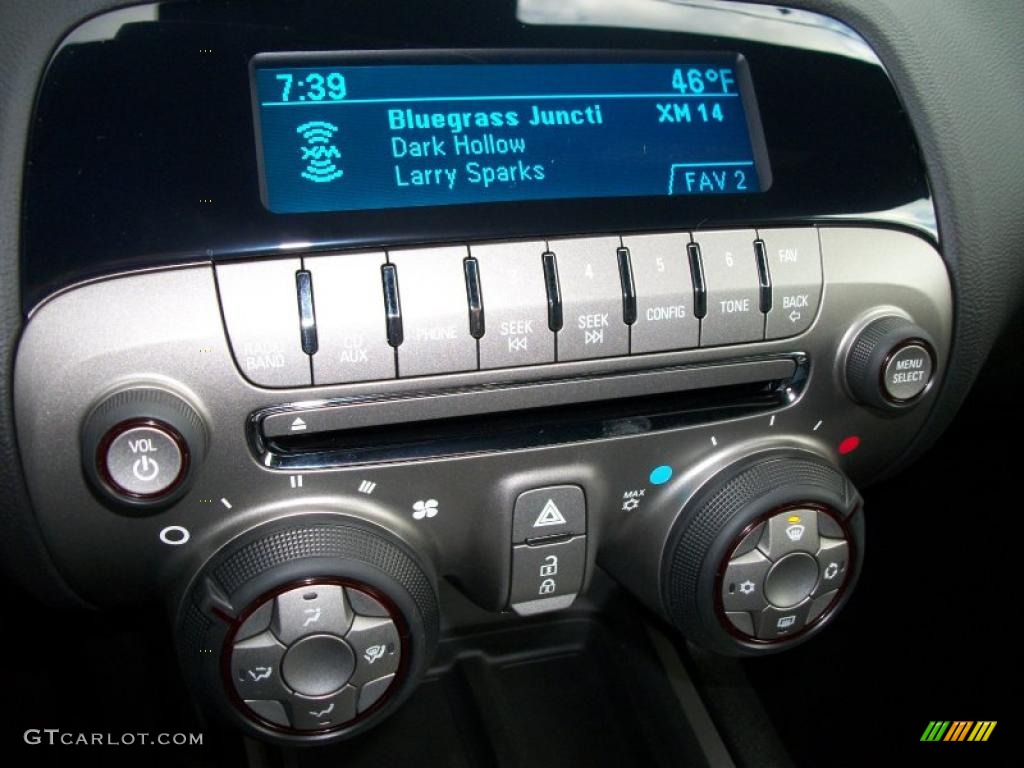 2011 Chevrolet Camaro LS Coupe Controls Photo #38974741