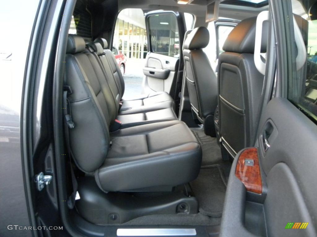 Ebony Interior 2010 Chevrolet Avalanche LTZ 4x4 Photo #38978217