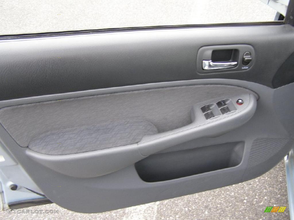 2004 Honda Civic Hybrid Sedan Gray Door Panel Photo #38980283