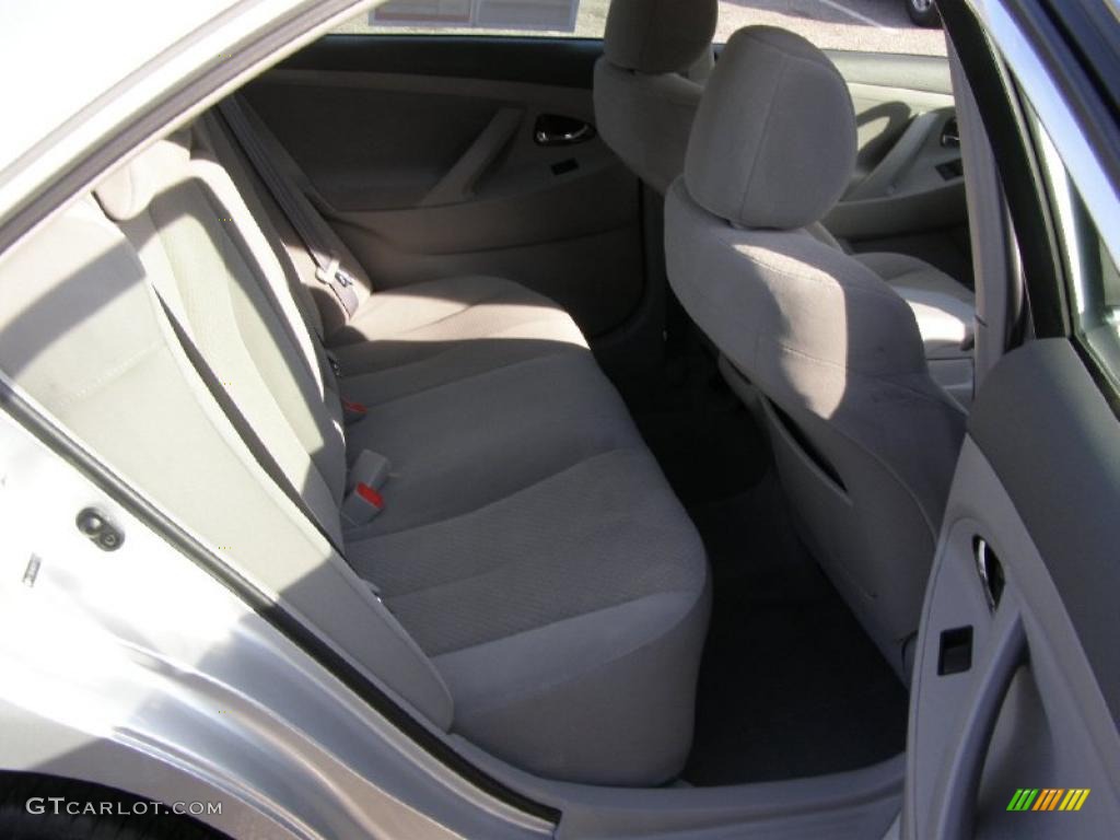 2008 Camry LE V6 - Classic Silver Metallic / Ash photo #11