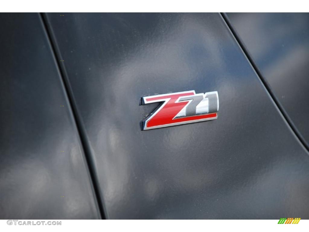 2008 Chevrolet Suburban 1500 LT Marks and Logos Photo #38981381