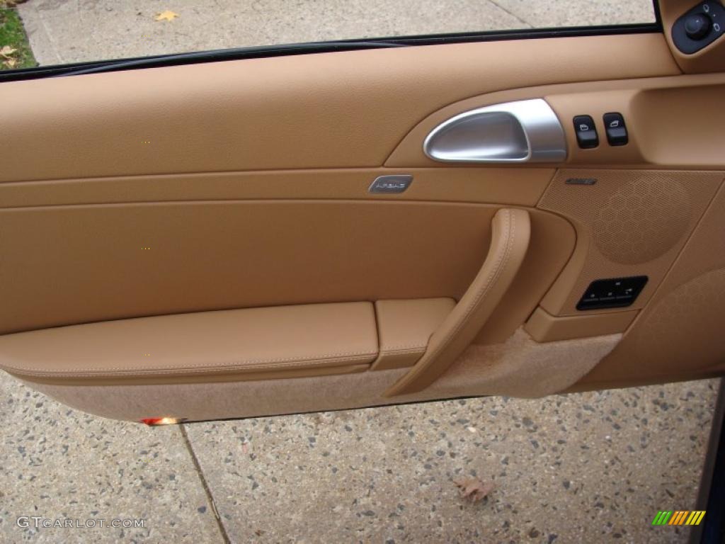2011 Porsche 911 Carrera S Coupe Sand Beige Door Panel Photo #38981789