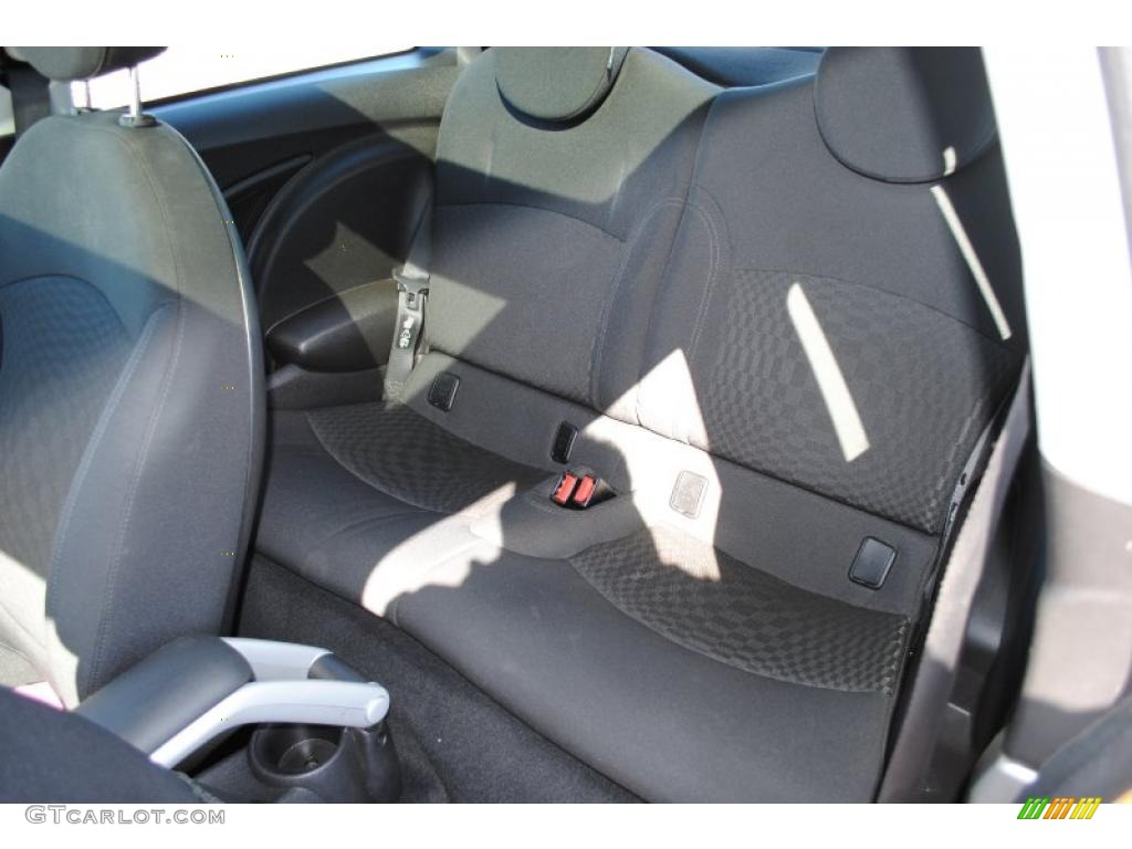 2007 Cooper S Hardtop - Mellow Yellow / Carbon Black/Black photo #13