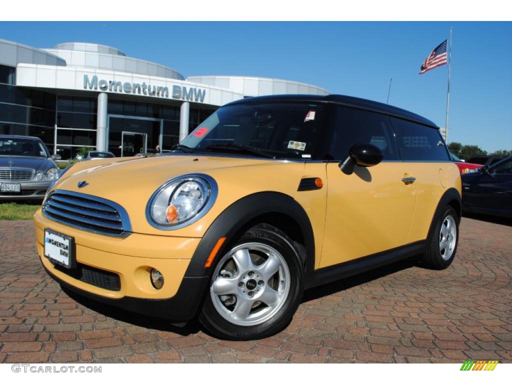 2009 Cooper Clubman - Mellow Yellow / Checkered Carbon Black/Black photo #1