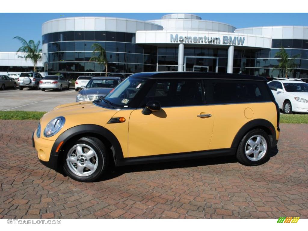2009 Cooper Clubman - Mellow Yellow / Checkered Carbon Black/Black photo #2