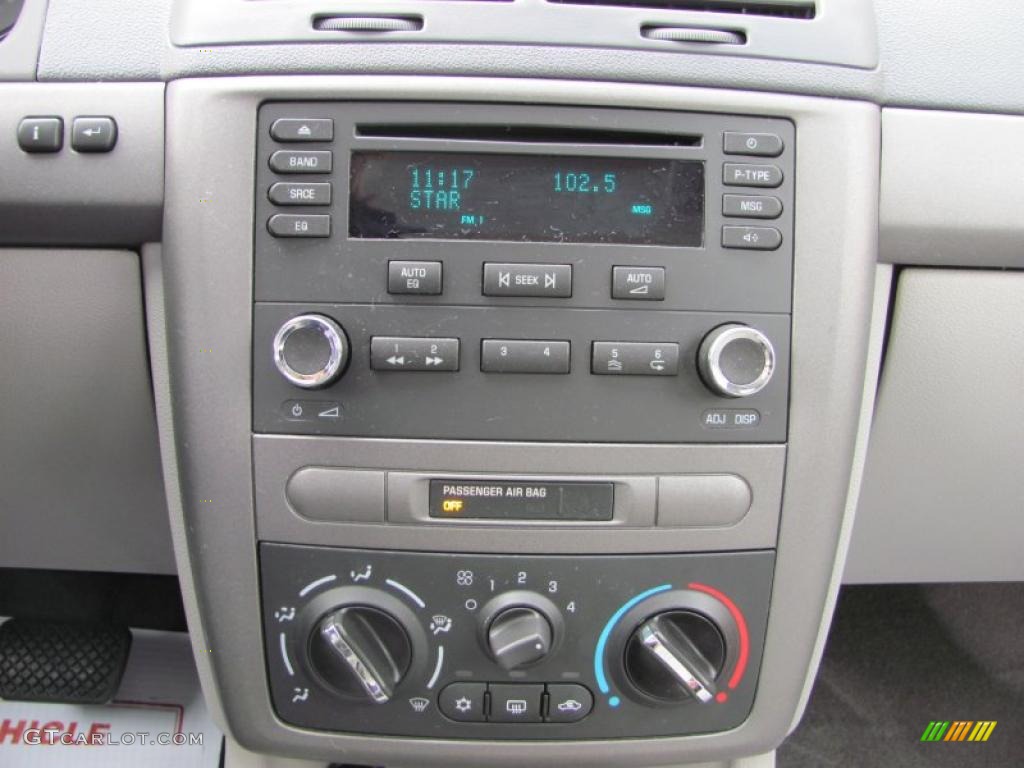 2006 Chevrolet Cobalt LT Sedan Controls Photo #38984701