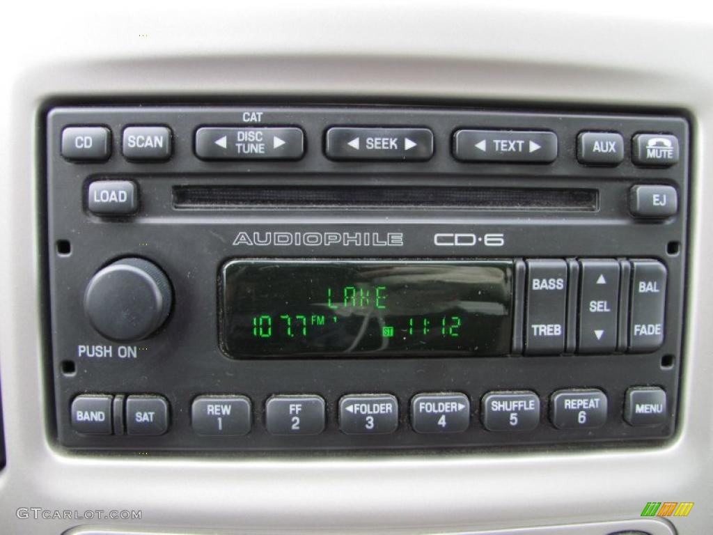 2006 Ford Escape XLT V6 4WD Controls Photo #38985125