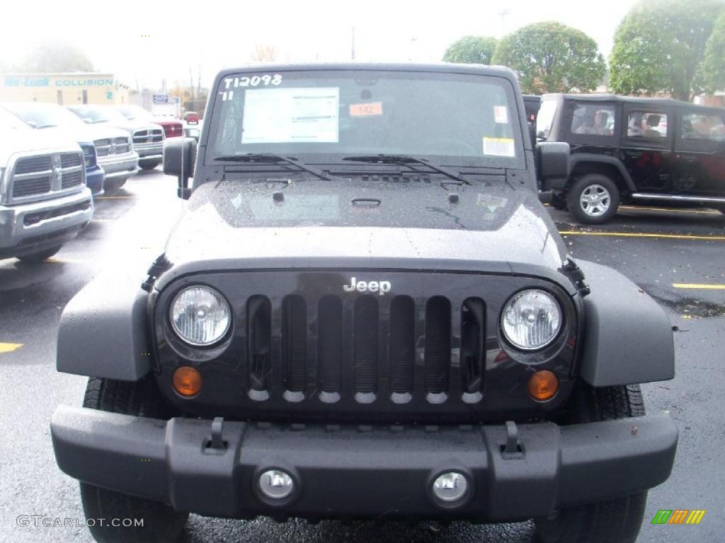 2011 Wrangler Sport S 4x4 - Black / Black photo #14