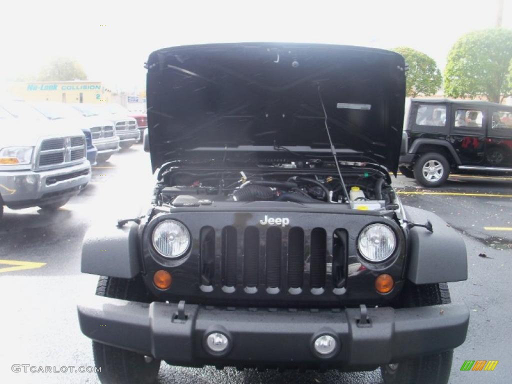 2011 Wrangler Sport S 4x4 - Black / Black photo #15