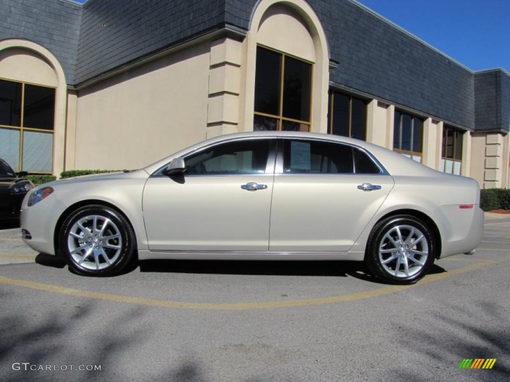 Gold Mist Metallic 2010 Chevrolet Malibu LTZ Sedan Exterior Photo #38987505