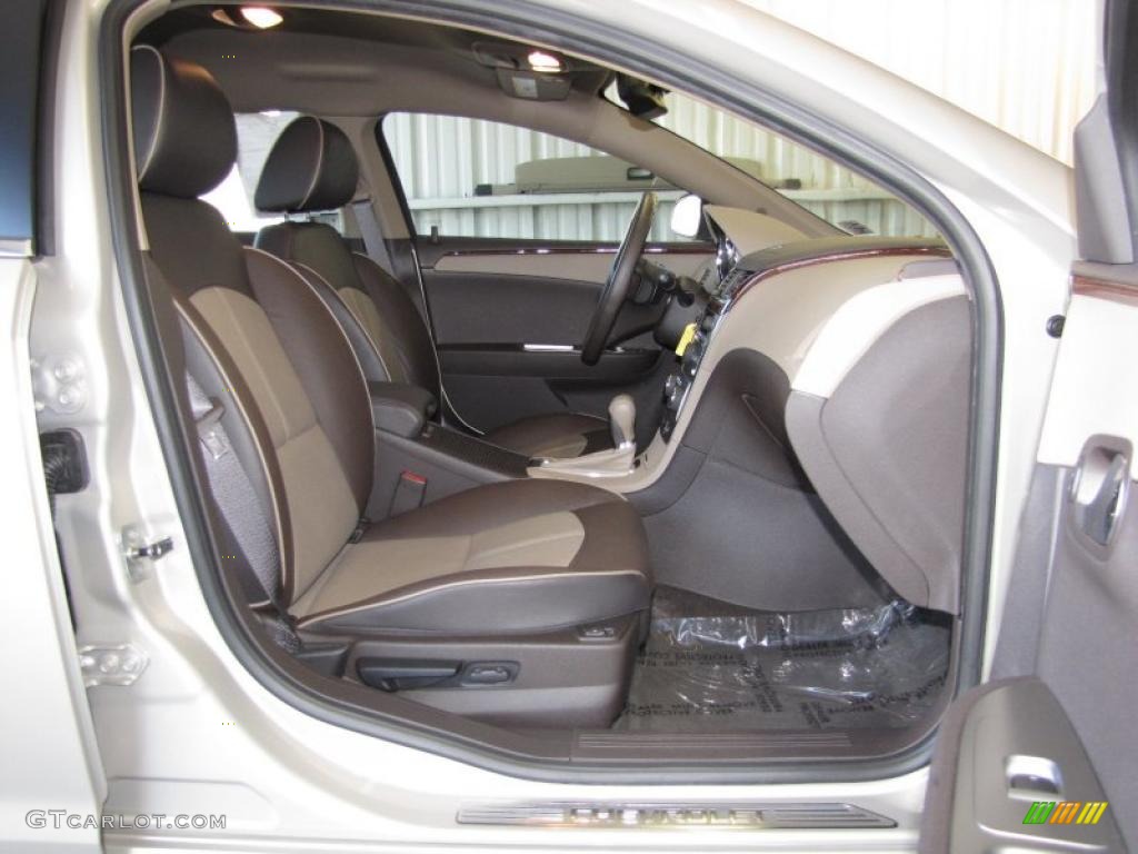 Cocoa/Cashmere Interior 2010 Chevrolet Malibu LTZ Sedan Photo #38987597