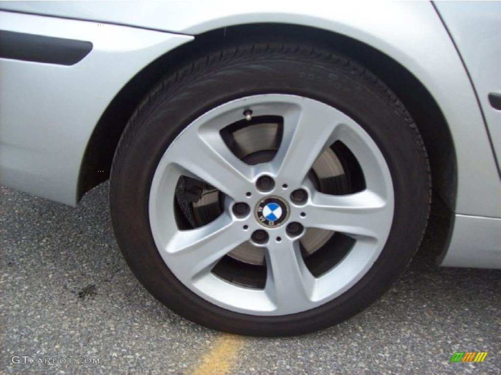 2005 BMW 3 Series 330xi Sedan Wheel Photo #38988233