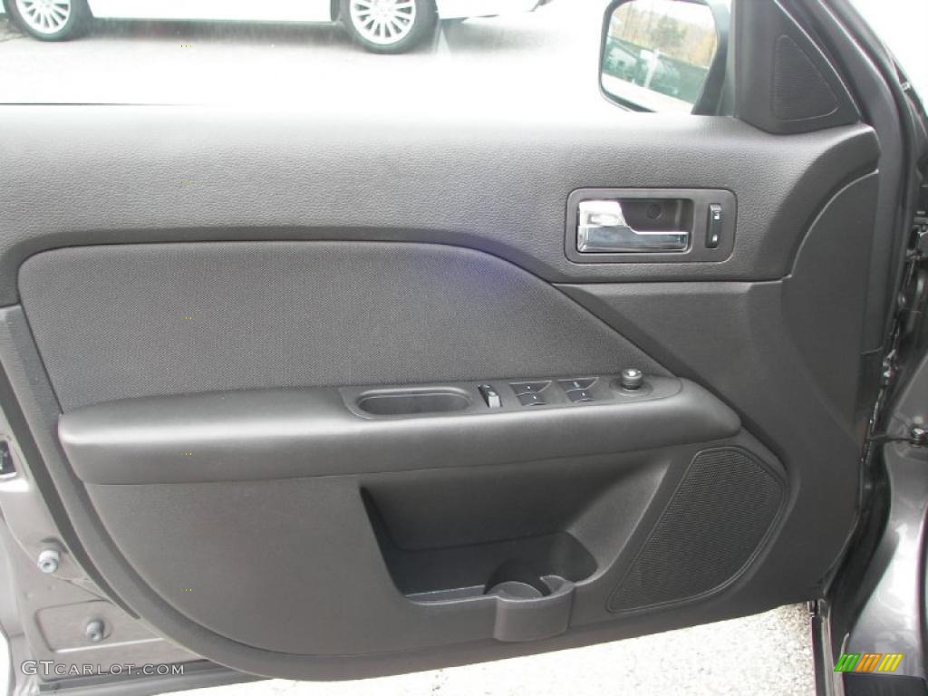 2010 Ford Fusion SE Charcoal Black Door Panel Photo #38988721
