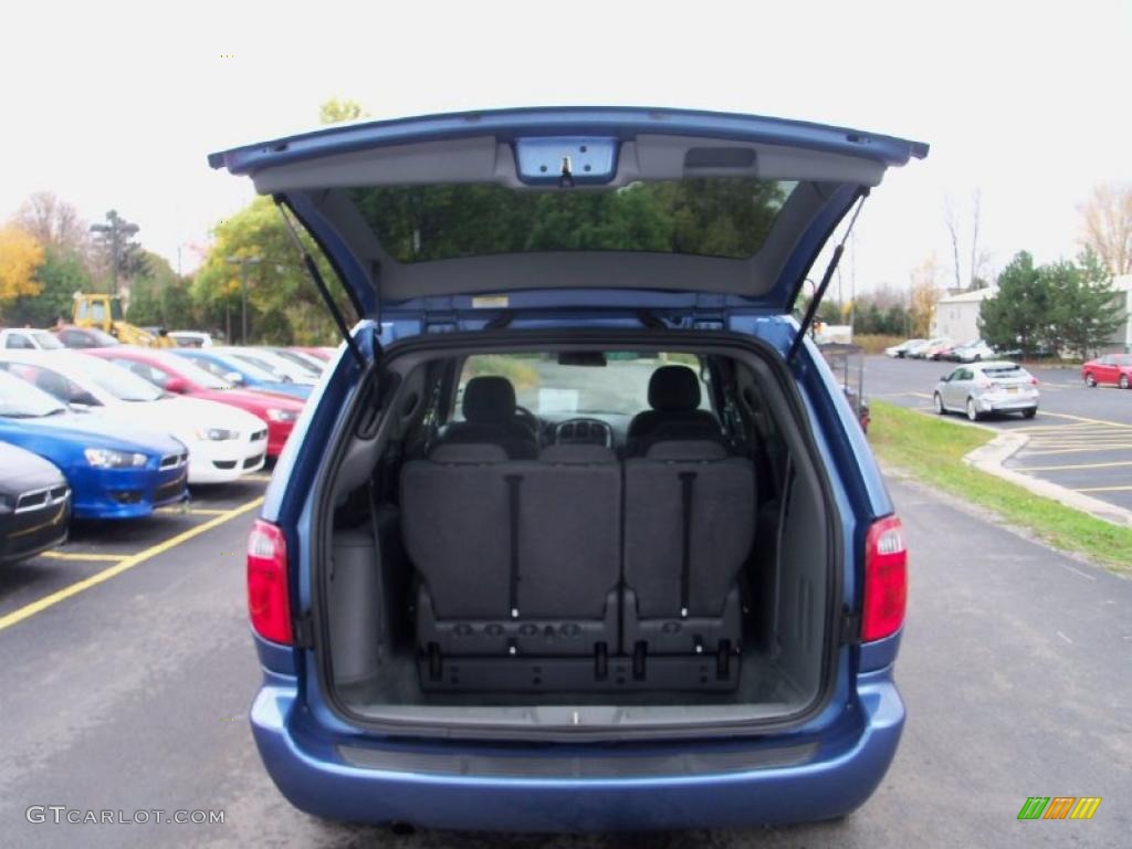 2007 Grand Caravan SXT - Marine Blue Pearl / Medium Slate Gray photo #23