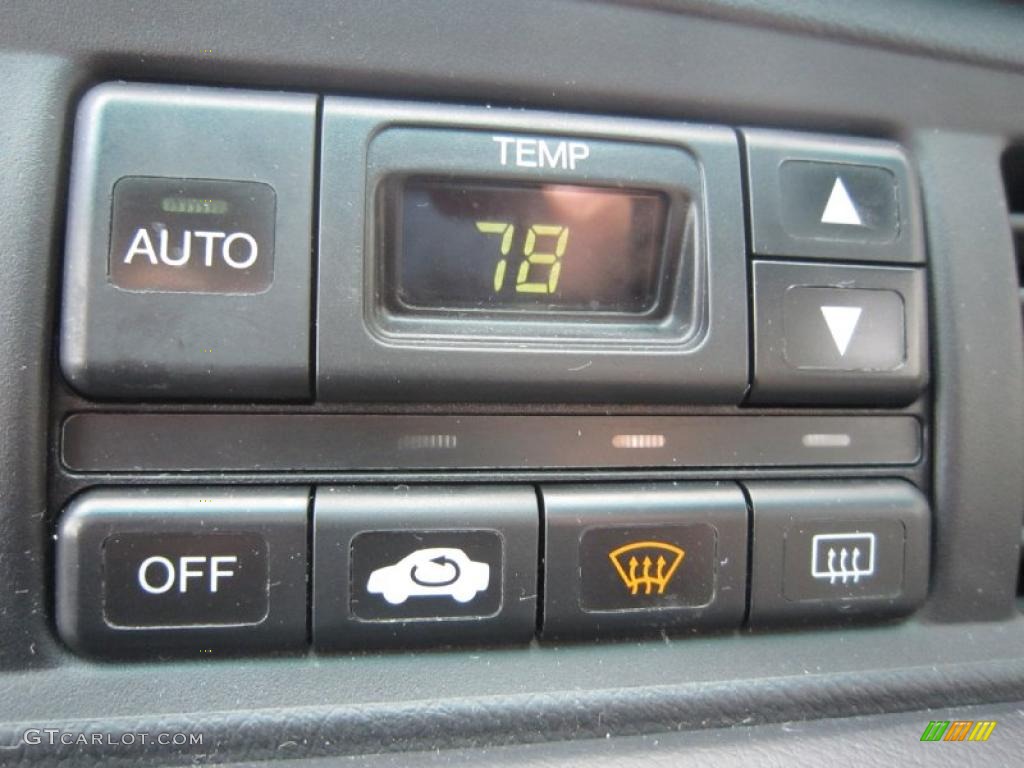 2003 Honda Odyssey EX-L Controls Photo #38993977