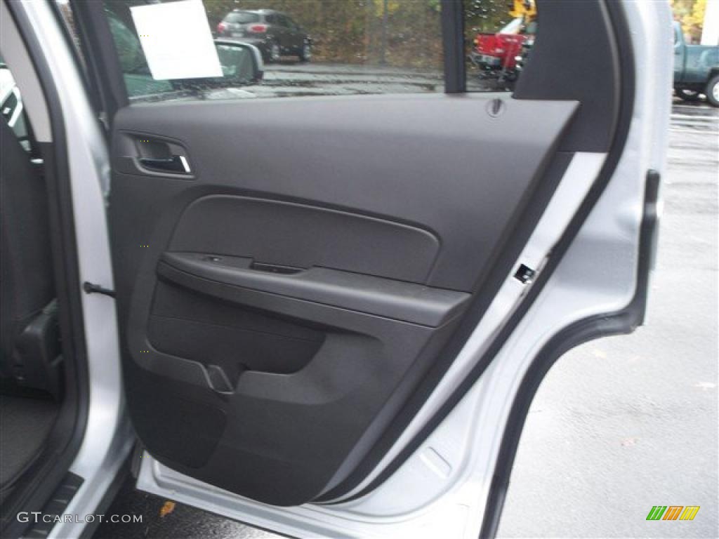 2011 GMC Terrain SLE Jet Black Door Panel Photo #38994658
