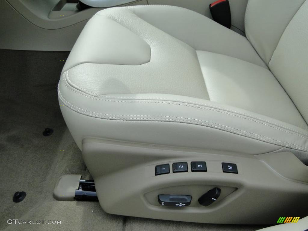 Sandstone Beige Interior 2011 Volvo XC60 3.2 Photo #38996102