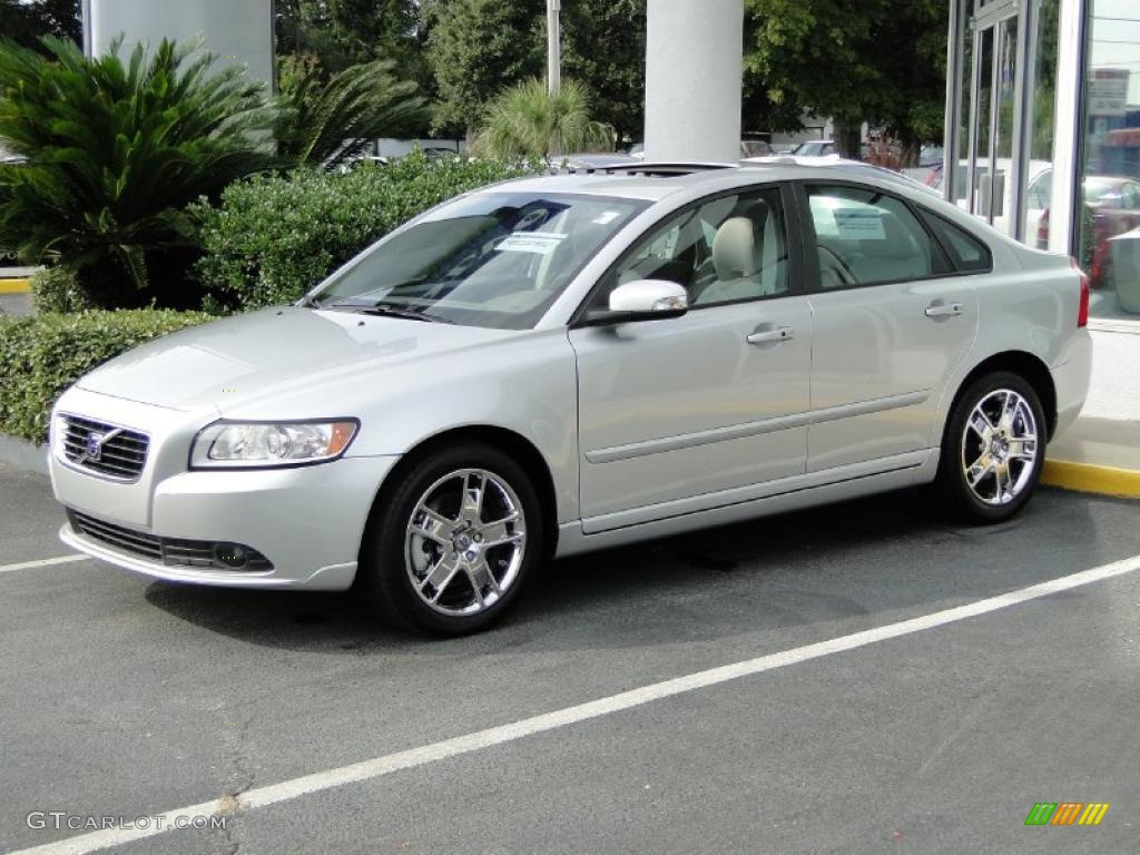 Electric Silver Metallic 2010 Volvo XC70 T6 AWD Exterior Photo #38996246