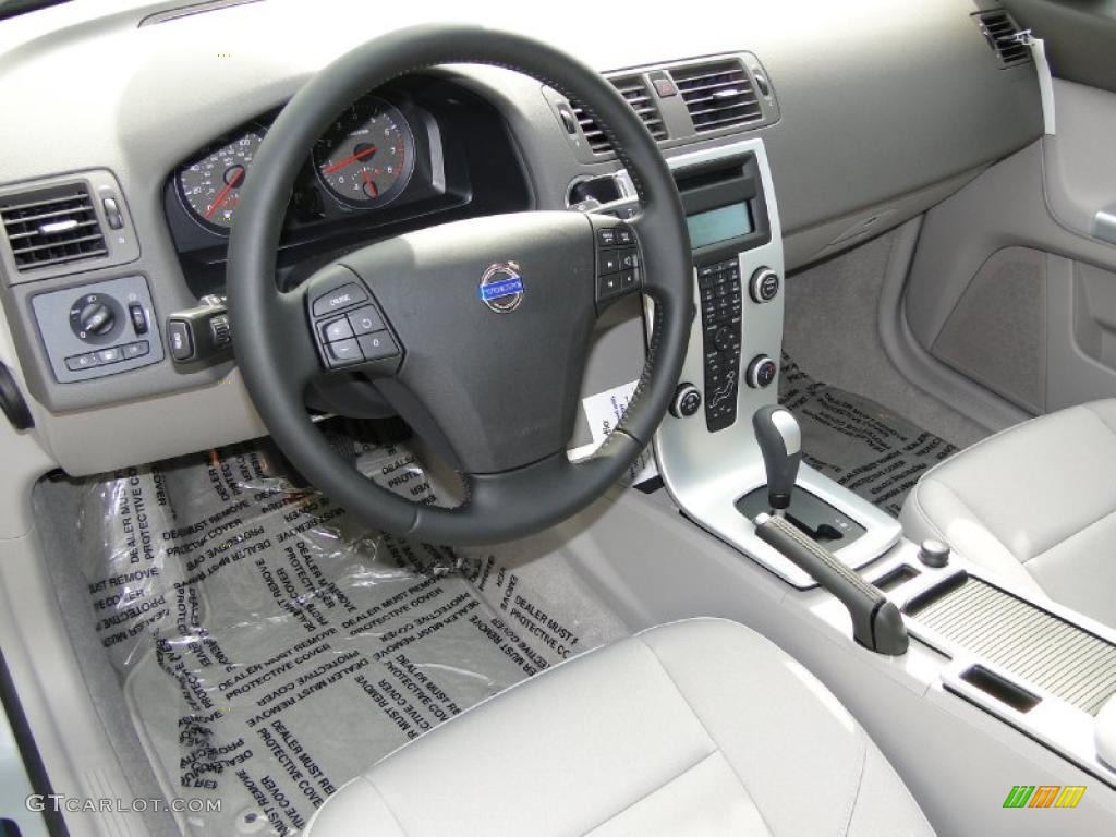 Off Black Interior 2010 Volvo XC70 T6 AWD Photo #38996290