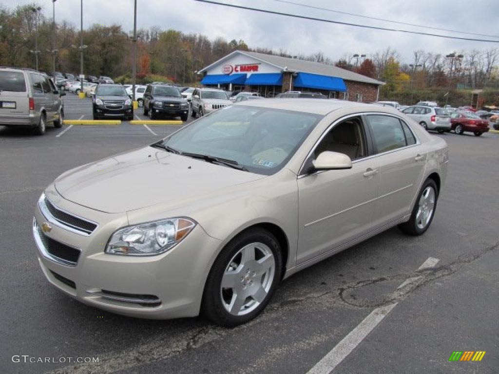 Gold Mist Metallic 2010 Chevrolet Malibu LT Sedan Exterior Photo #39000318