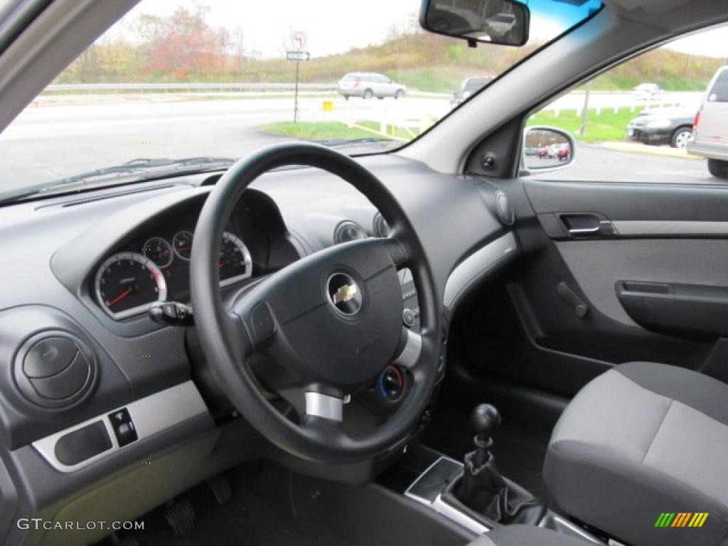 Charcoal Interior 2009 Chevrolet Aveo Aveo5 LS Photo #39000574