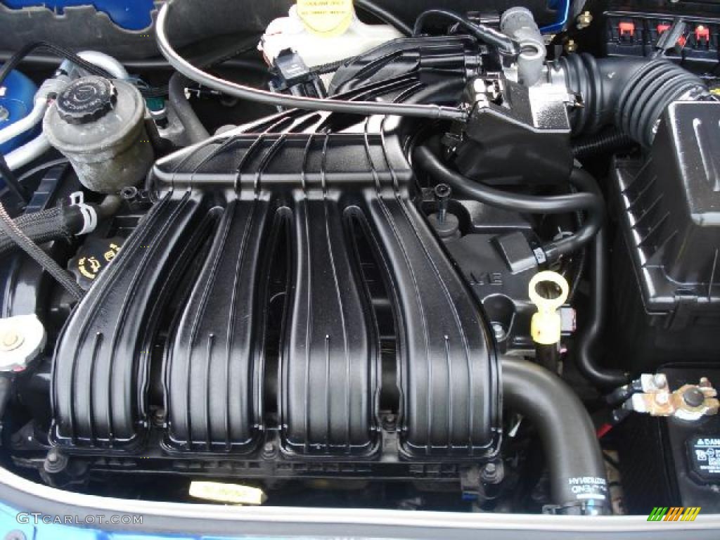 2006 Chrysler PT Cruiser Standard PT Cruiser Model 2.4 Liter DOHC 16 Valve 4 Cylinder Engine Photo #39000766
