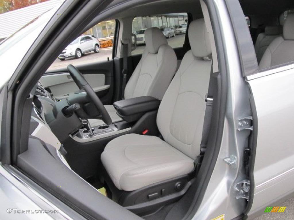 Light Gray/Ebony Interior 2011 Chevrolet Traverse LTZ AWD Photo #39001374