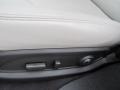 Light Gray/Ebony Interior Photo for 2011 Chevrolet Traverse #39001382