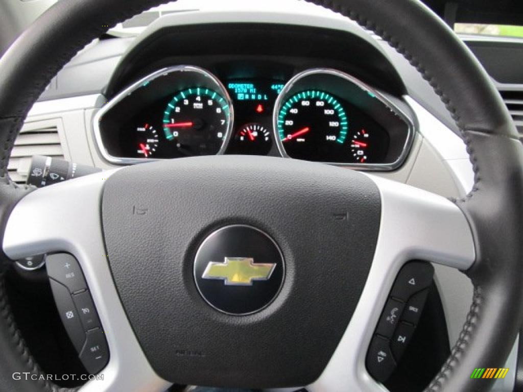 2011 Chevrolet Traverse LTZ AWD Light Gray/Ebony Steering Wheel Photo #39001414