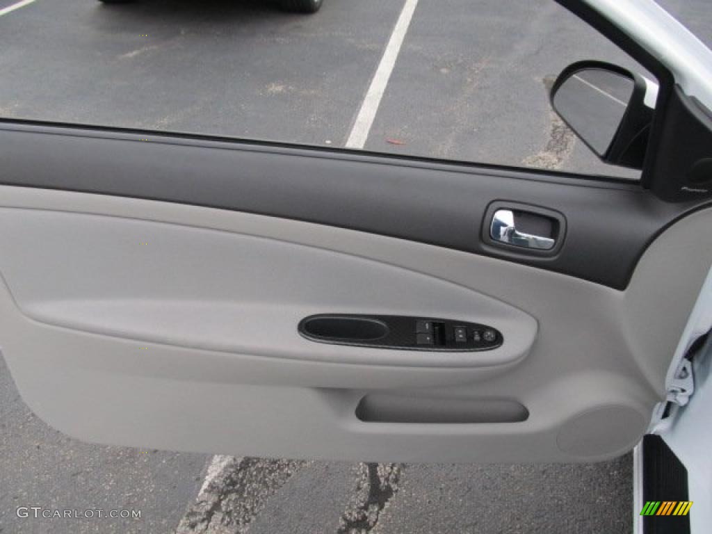 2010 Chevrolet Cobalt LT Coupe Gray Door Panel Photo #39001494