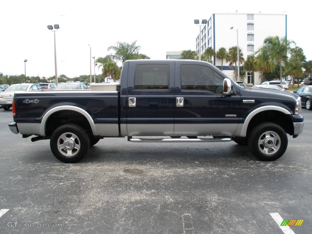 2006 F250 Super Duty Lariat Crew Cab 4x4 - True Blue Metallic / Medium Flint photo #5