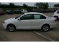 Candy White - Jetta SE Sedan Photo No. 4